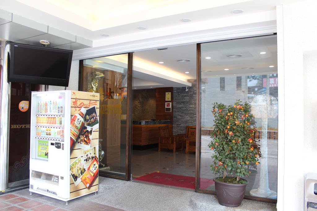 Prince Hotel Jiaoxi Exterior photo